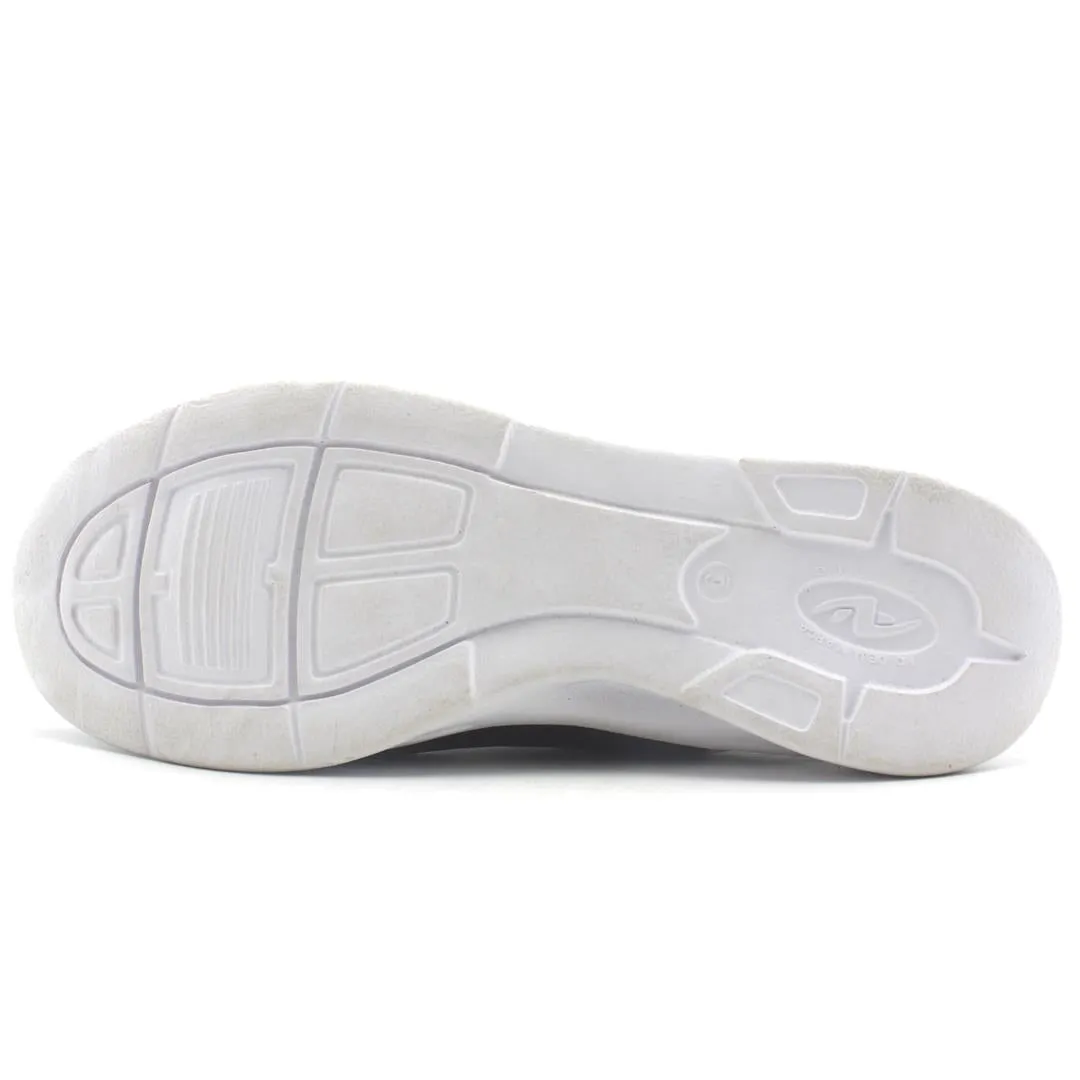 ATHLETIC WORKS MESH TRAINER