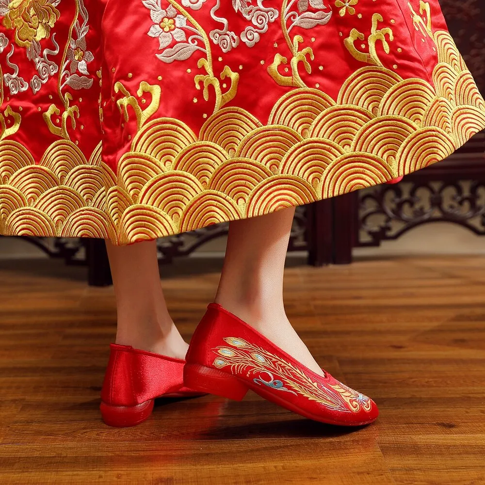 Chinese Wedding Silk Embroidered Shoes