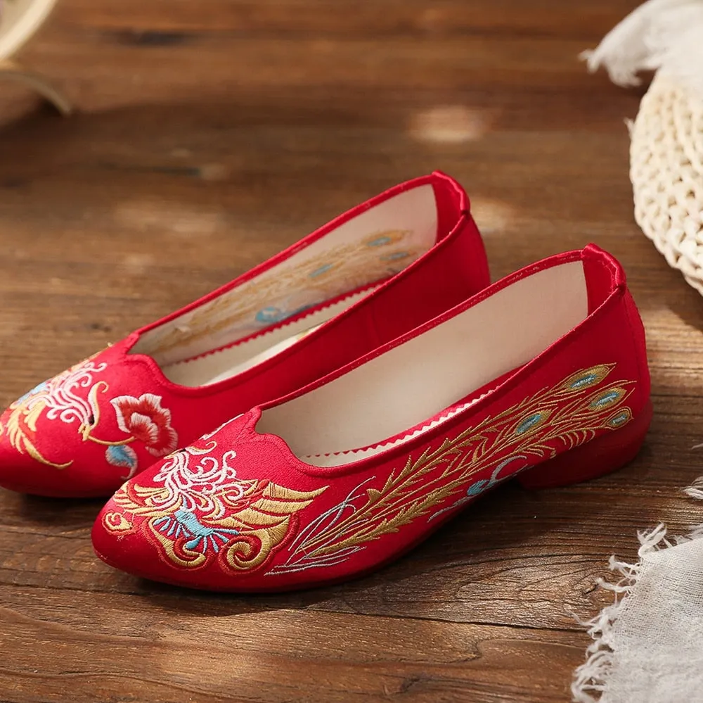 Chinese Wedding Silk Embroidered Shoes