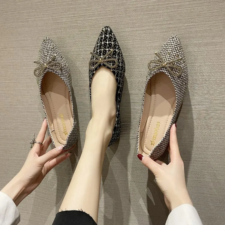 Fashion Plaid Flat Low Heel Pointed Shallow Mouth English Single Shoes Women | Brodtica.com