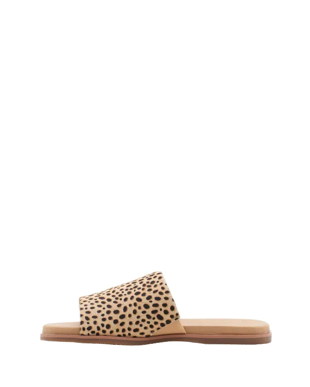 Hush Puppies Womens Paradise Slip On Leather Slides Tan Spotted Leopard Sandals