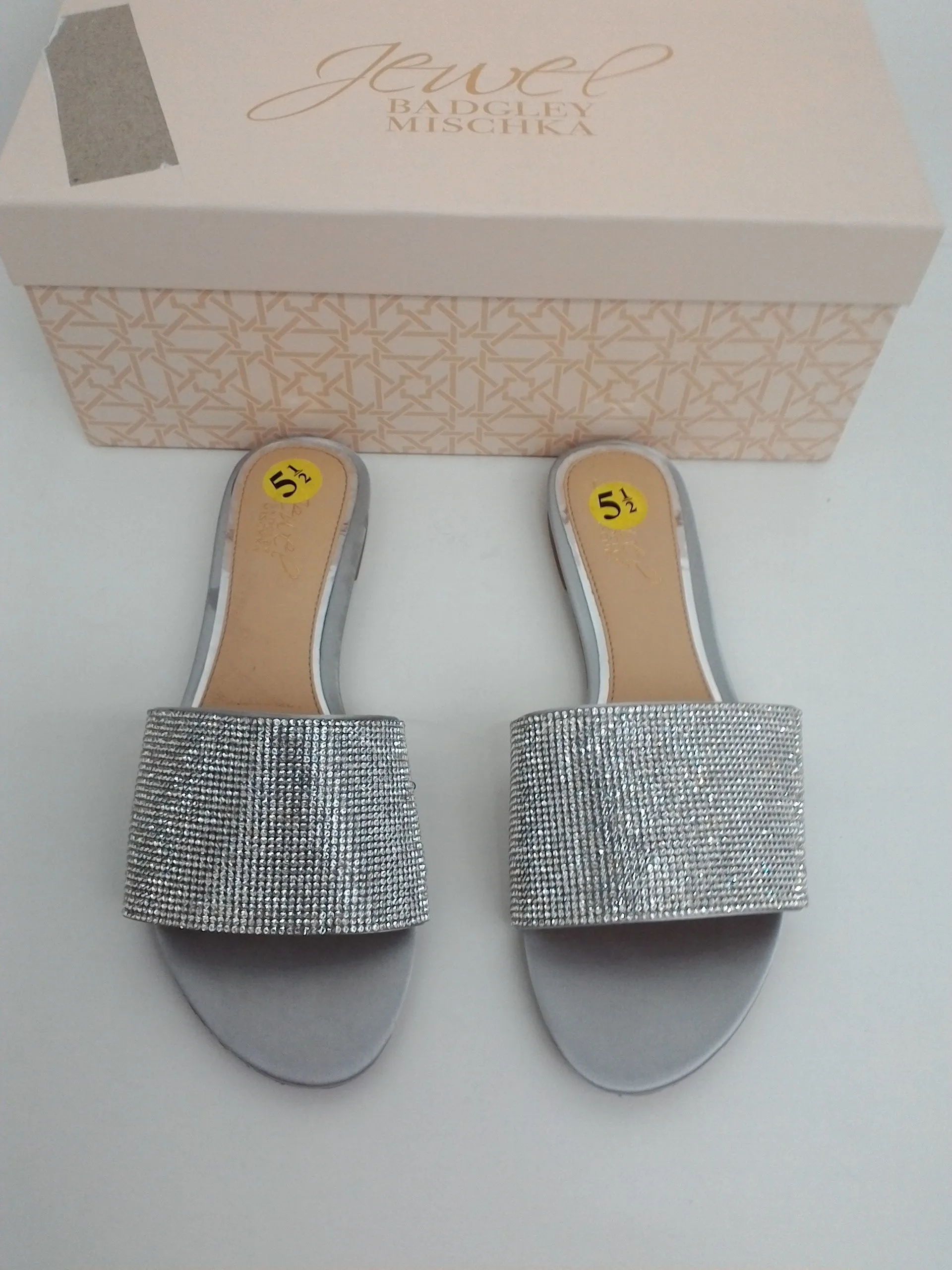 Jewel Badgley Mischka Khaleesi Crystal Slide Sandal Size 5.5 New in original box