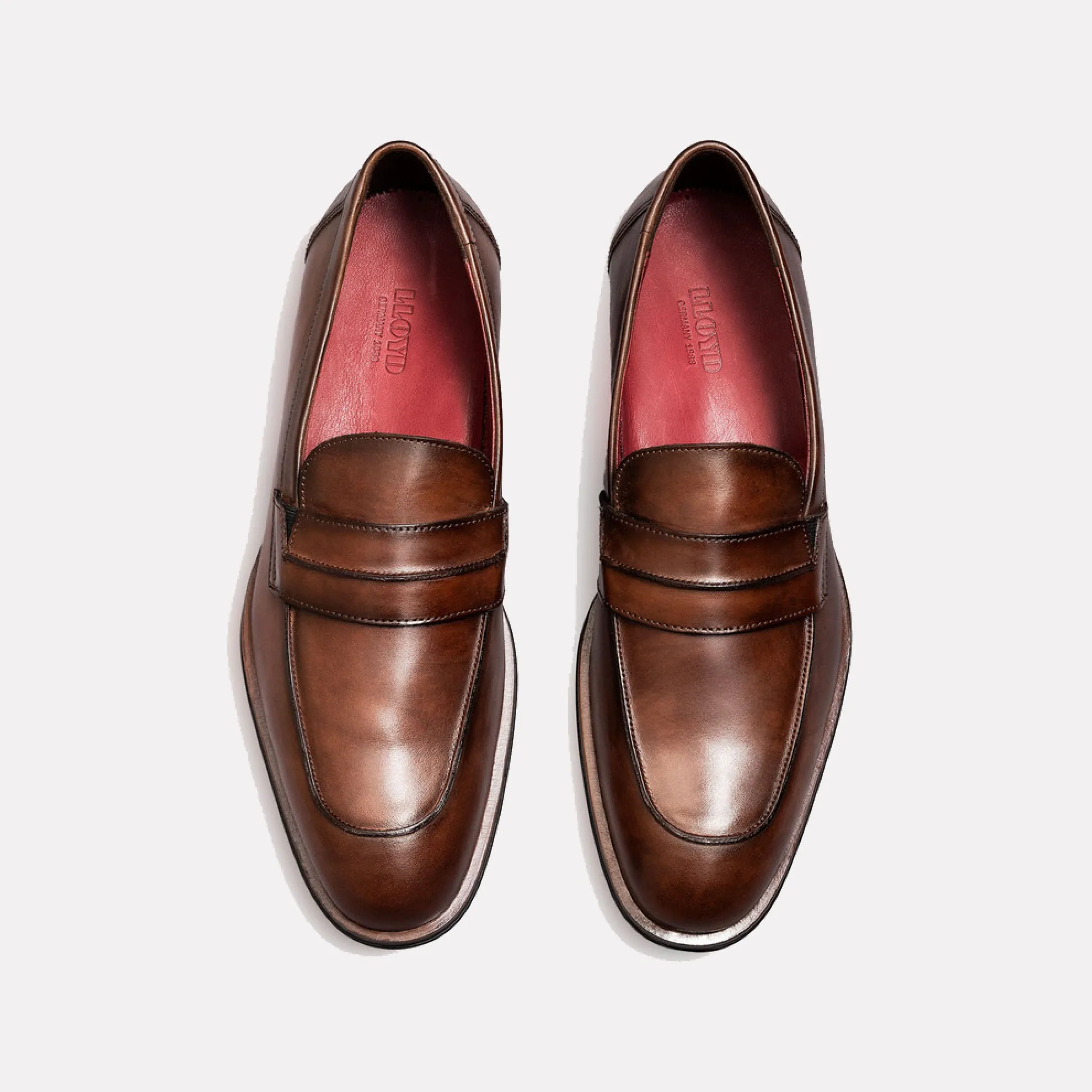 LLOYD SAGRES Slip-On Smooth Leather Loafer / Brown