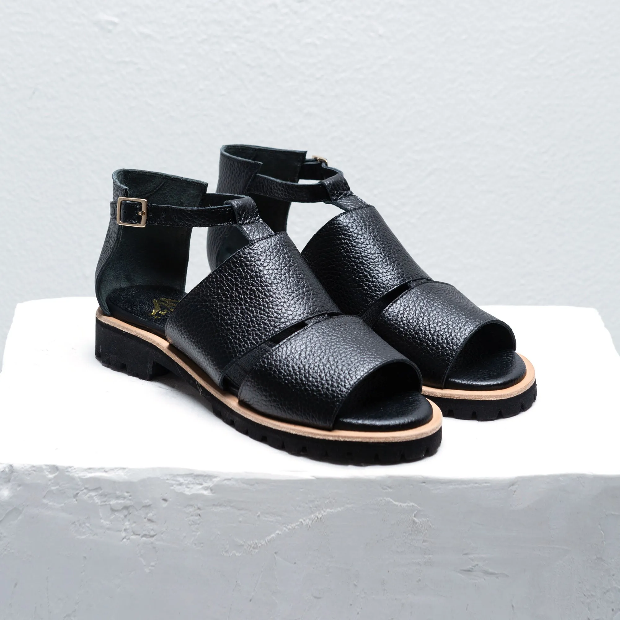 Mafe Black Sandals