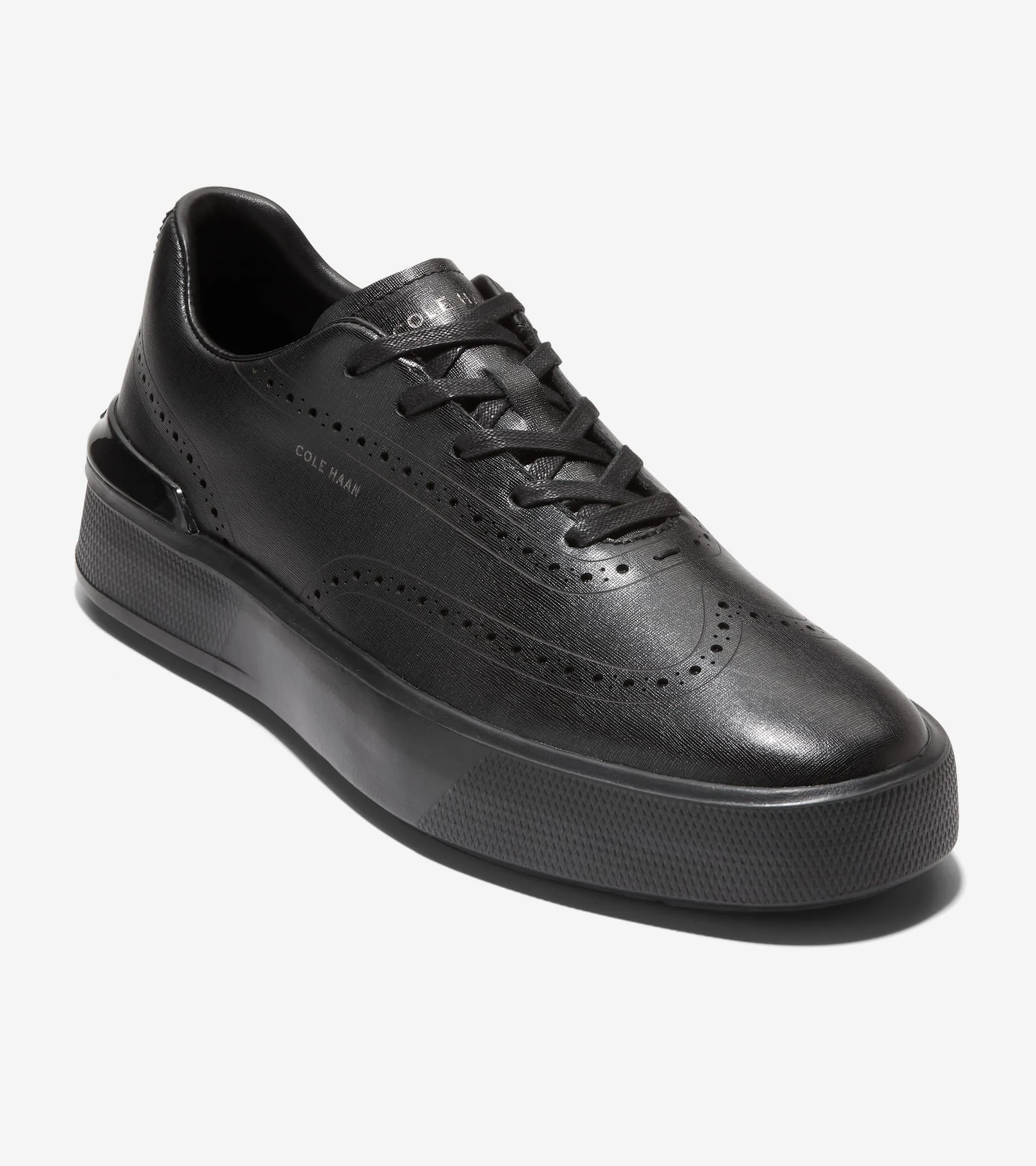 Men's GrandPrø Crew Wingtip Sneakers