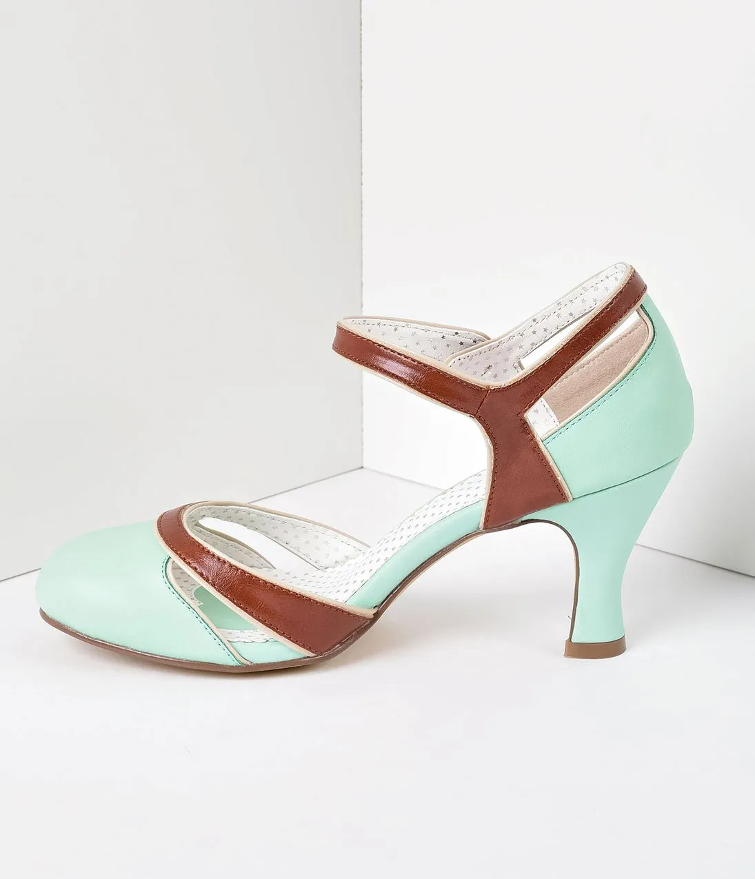 Mint & Brown Leatherette d’Orsay Round Toe Pumps