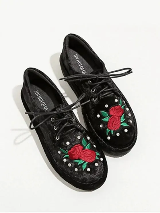 Trendy Faux Pearls Embroidery Velvet Platform Shoes