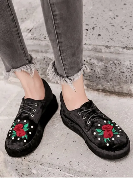 Trendy Faux Pearls Embroidery Velvet Platform Shoes