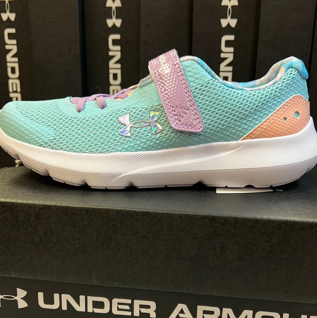 Under Armour Girls' Pre-School UA Surge 3 Sky Running Shoes