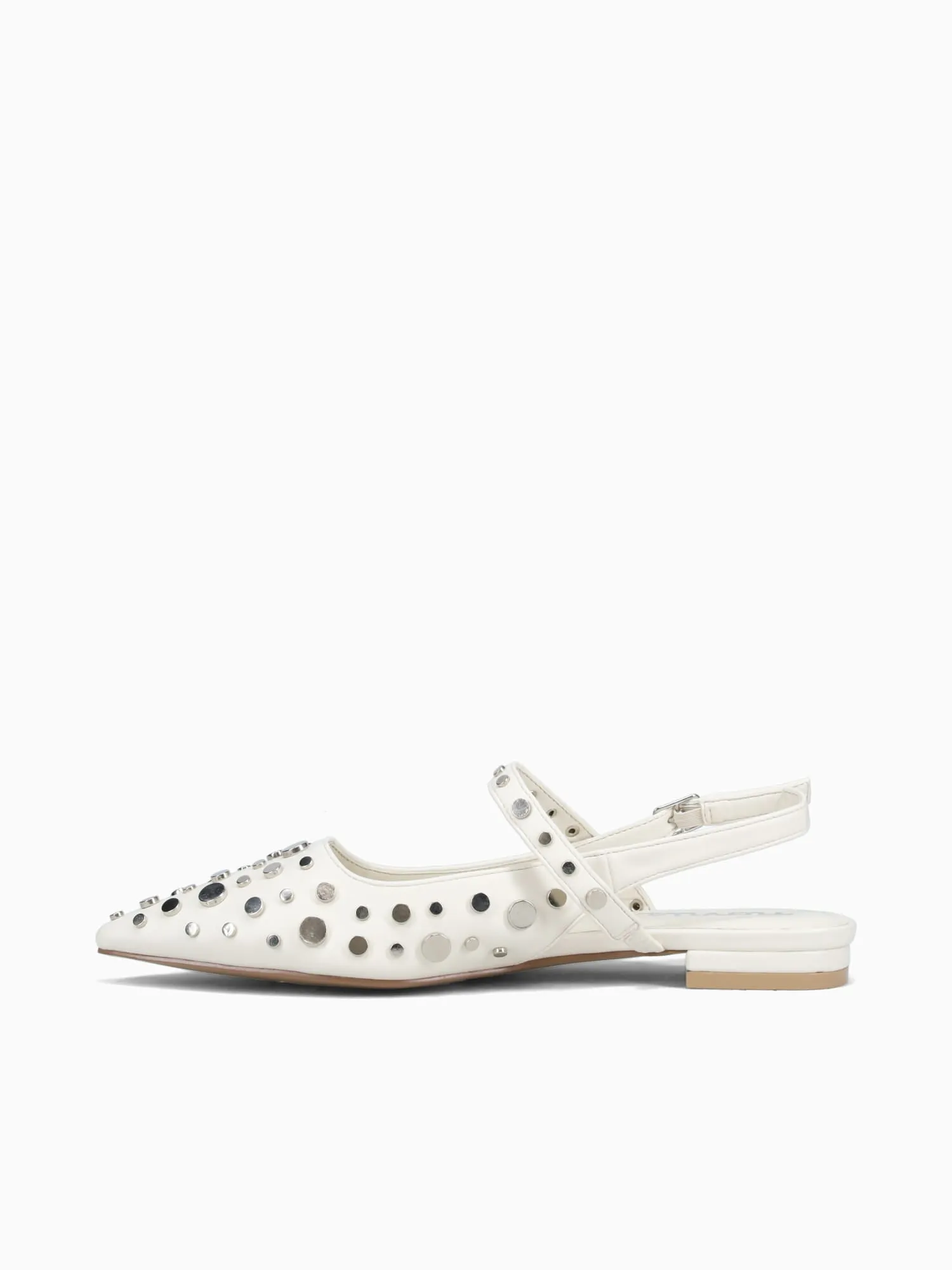 Victoria Off White Studs smooth