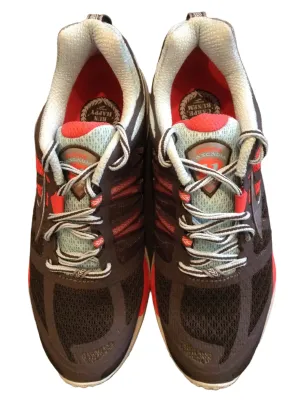 Women’s Brooks Cascadia Trail Shoe