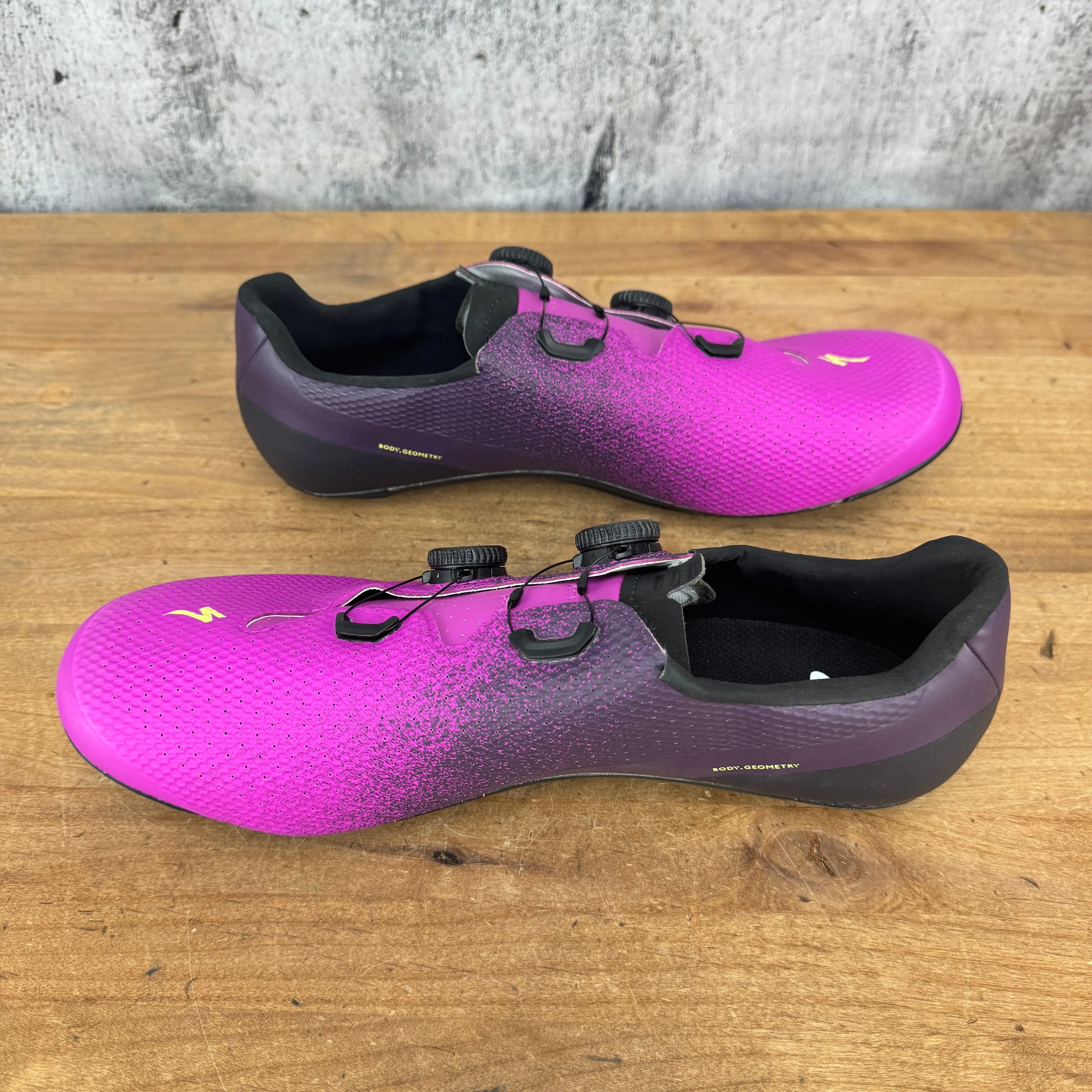 Worn Once! Specialized Torch 3.0 EU 45.5 Purple Orchid/Limestone Cycling Shoes