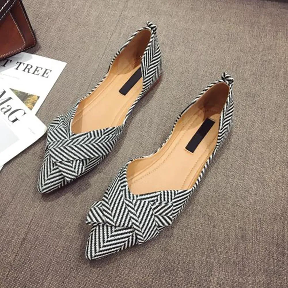 Zigzag Print Pointed Toe Casual Slip-On Boat Shoes