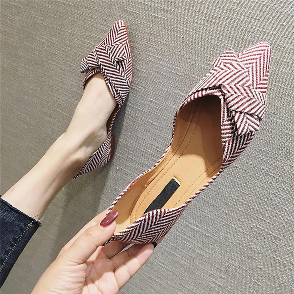 Zigzag Print Pointed Toe Casual Slip-On Boat Shoes